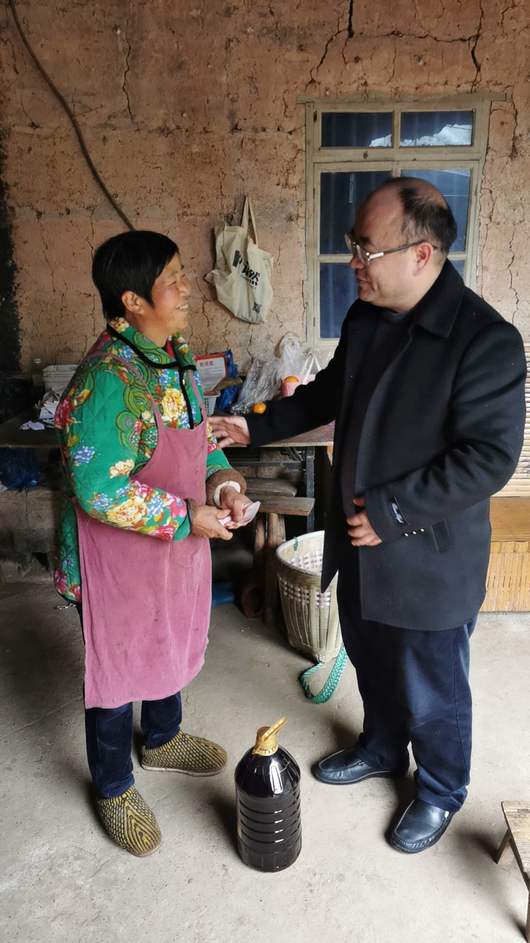 宜宾市叙州区妇幼保健计划生育服务中心 走访慰问计划生育特殊家庭