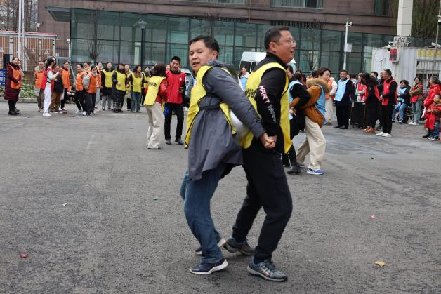 宜宾市叙州区妇幼保健计划生育服务中心 举办“关爱女性健康 绽放巾帼风采”妇女节主题活动