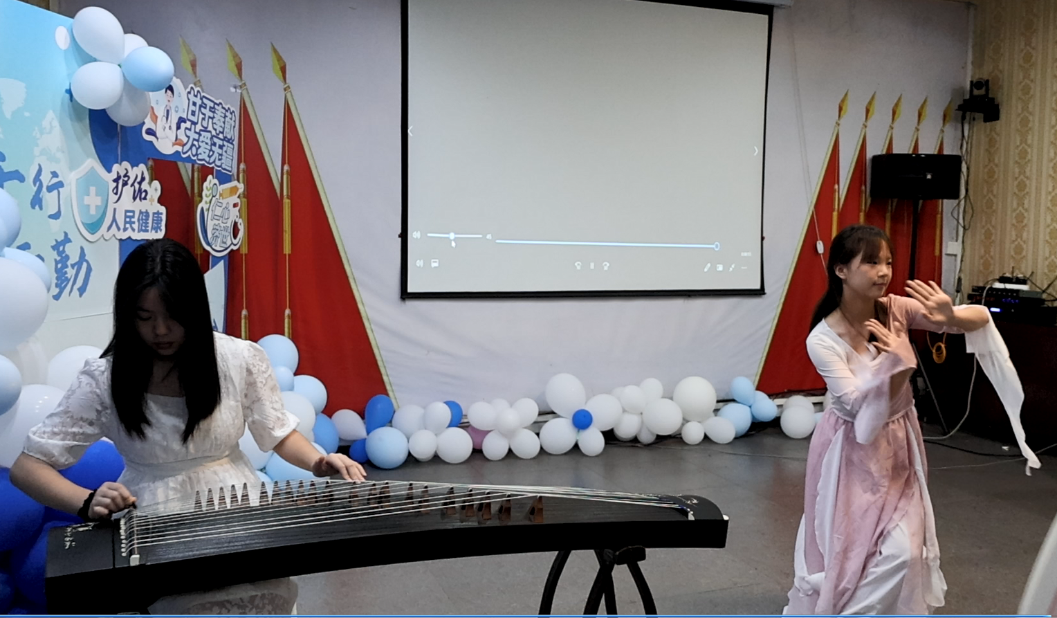 德馨于行  技精于勤 ——叙州区妇幼保健院召开2025年第八届“8.19”中国医师节庆祝活动暨表彰大会
